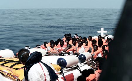 ΟΗΕ: Επαίσχυντη η άρνηση της Ιταλίας να μην δεχτεί το Aquarius