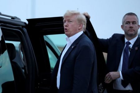 Τραμπ: Επιβάλλει δασμούς $50 δισ. σε κινεζικά τεχνολογικά προϊόντα