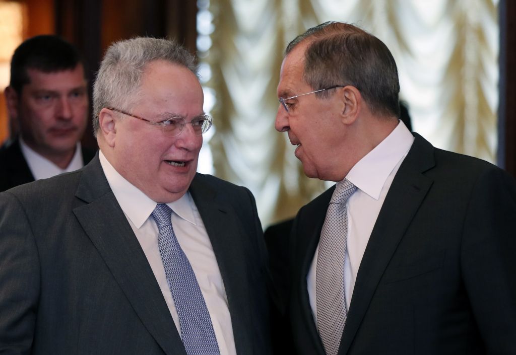 «Αβάσιμοι οι ισχυρισμοί των Ρώσων» απαντά η ελληνική διπλωματία