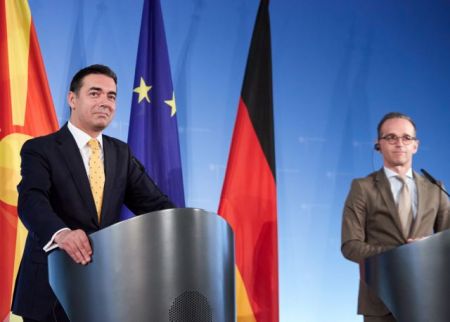 Ντιμιτρόφ: Ούτε ο Ιβανόφ ούτε η Βουλή θα εμποδίσουν τη βούληση του λαού