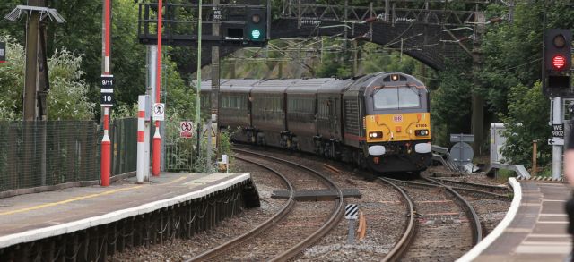 Βρετανία: Τρένο παρέσυρε και σκότωσε τρεις ανθρώπους