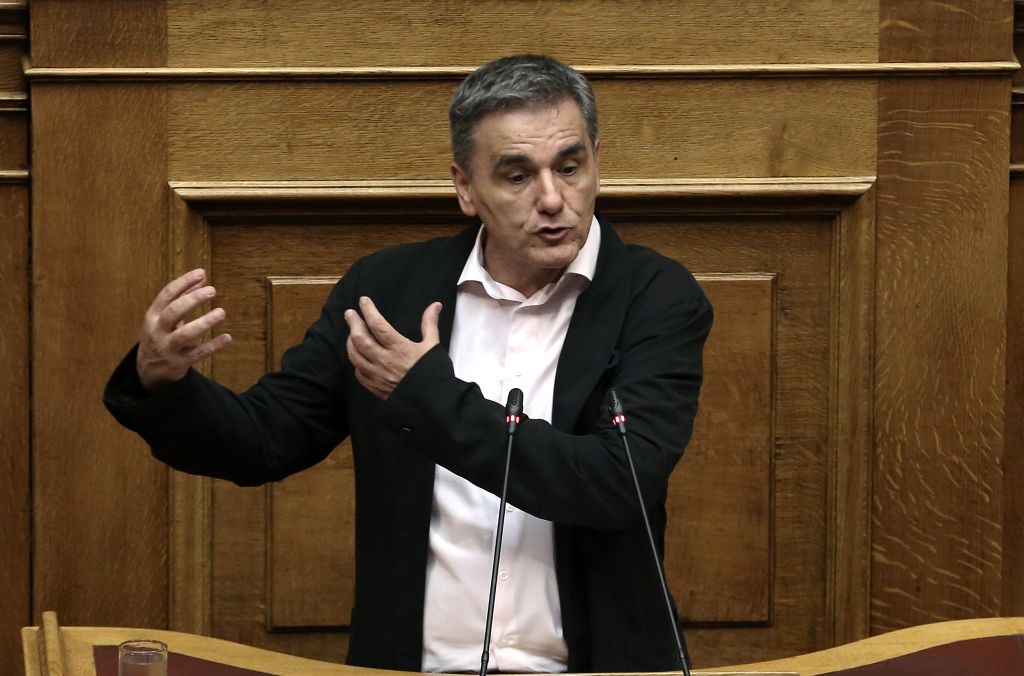 Τσακαλώτος: Κάντε υπομονή, θα εκπλαγείτε με τον ΕΝΦΙΑ