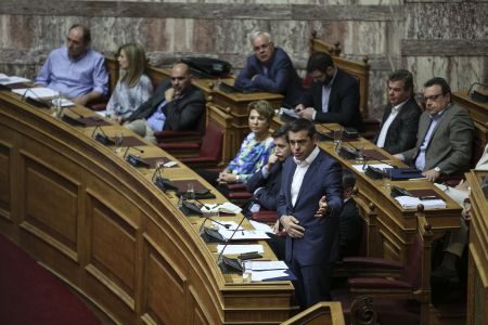 Τι ξεχνάει η κυβέρνηση για τον ΦΠΑ στα νησιά