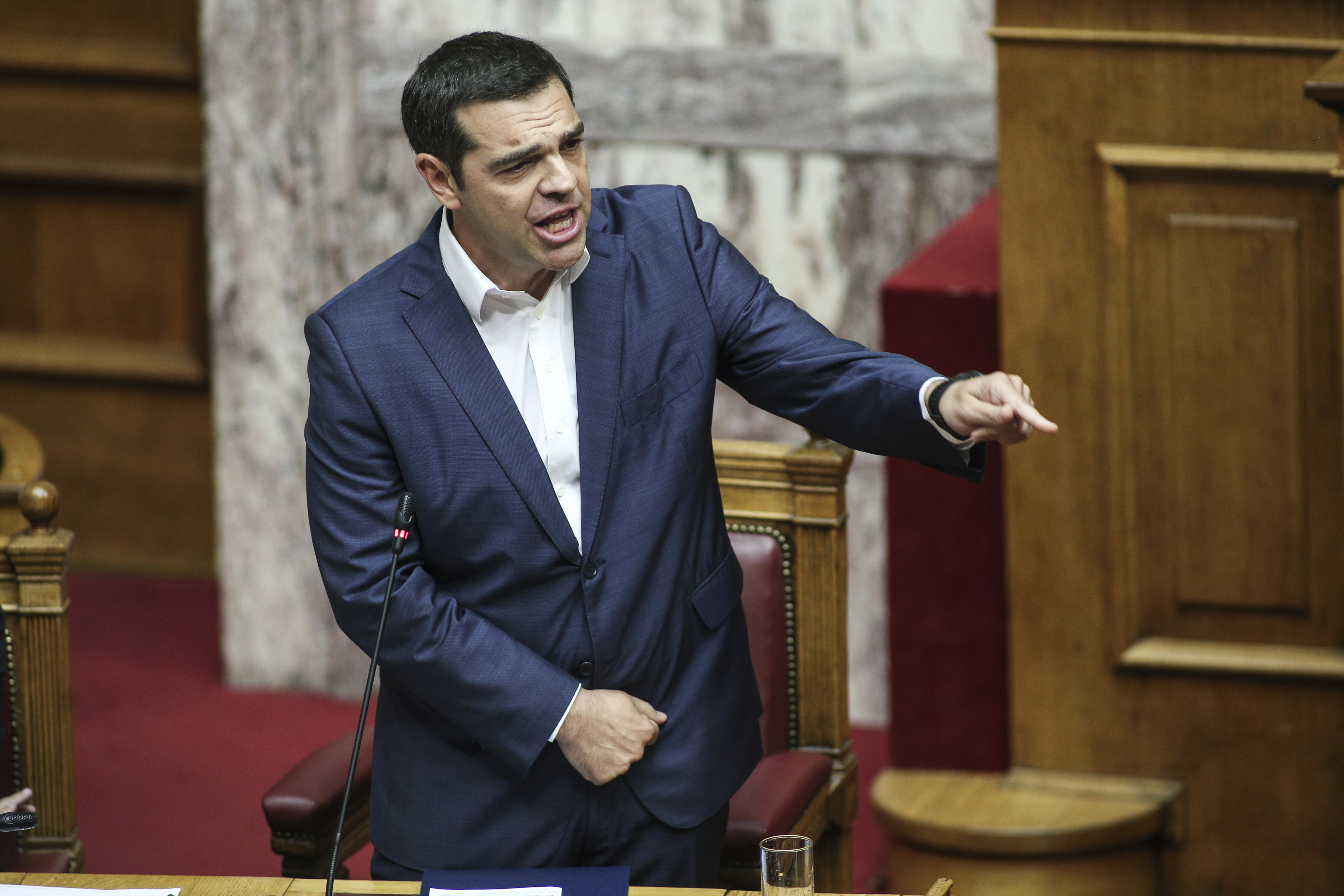 Tsipras: Mitsotakis is a mouthpiece of Samaras