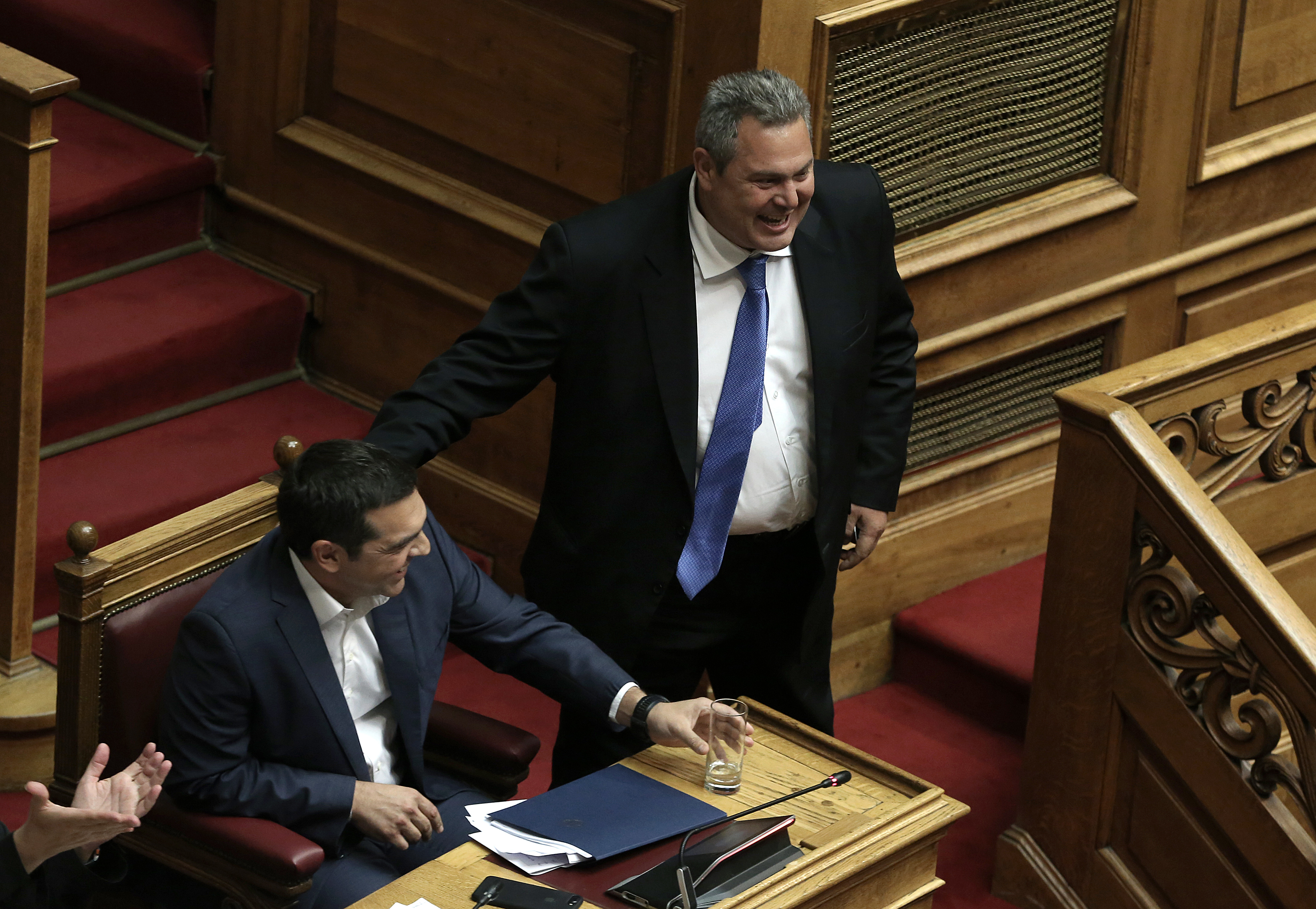 Washington Post: Συμμαχία ακροδεξιών – ακροαριστερών κυβερνά την Ελλάδα
