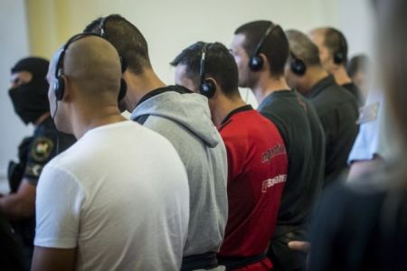 Ουγγαρία: Μεγάλες ποινές φυλάκισης σε διακινητές ανθρώπων