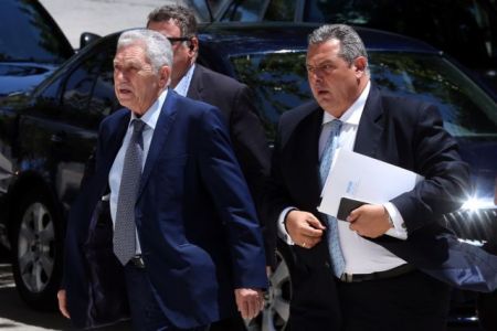 Οταν αναπληρωτής «αδειάζει» υπουργό