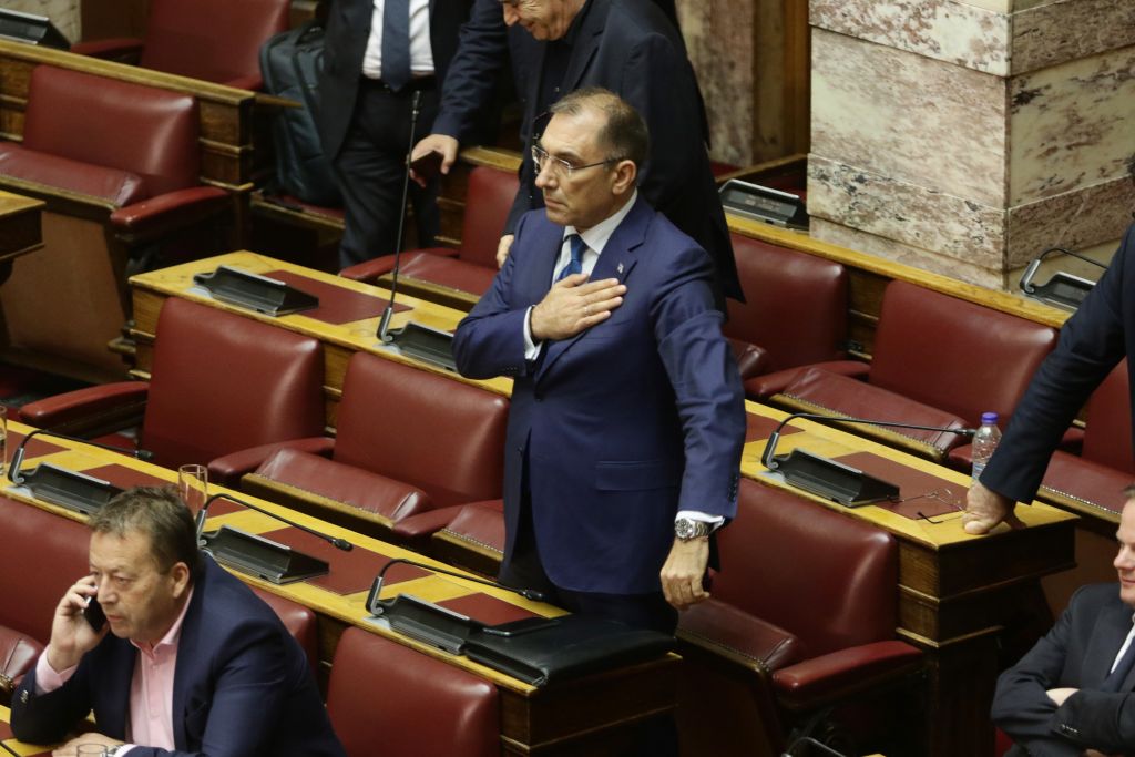 Δ. Καμμένος: Προτιμά την παραίτηση από την πρόταση μομφής εναντίον του