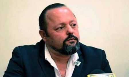 Στον εισαγγελέα ο Σώρρας – Τον υποδέχθηκαν οπαδοί του με σημαίες