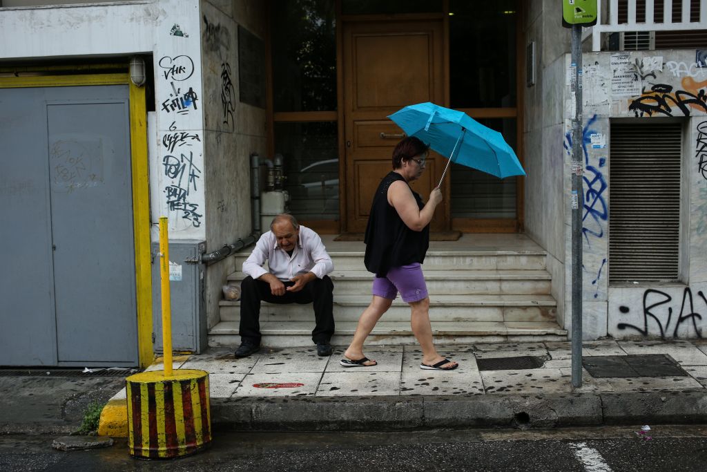 Συνεχίζoνται και τη Δευτέρα οι βροχοπτώσεις