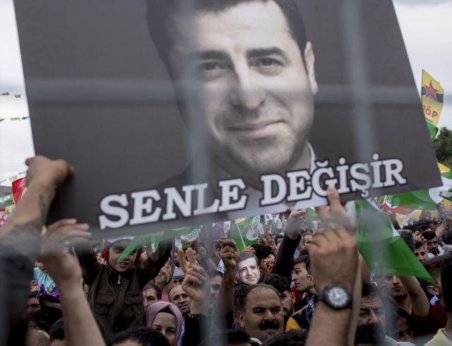 Τουρκία: Στον φυλακισμένο Ντεμιρτάς το κλειδί των εκλογών;