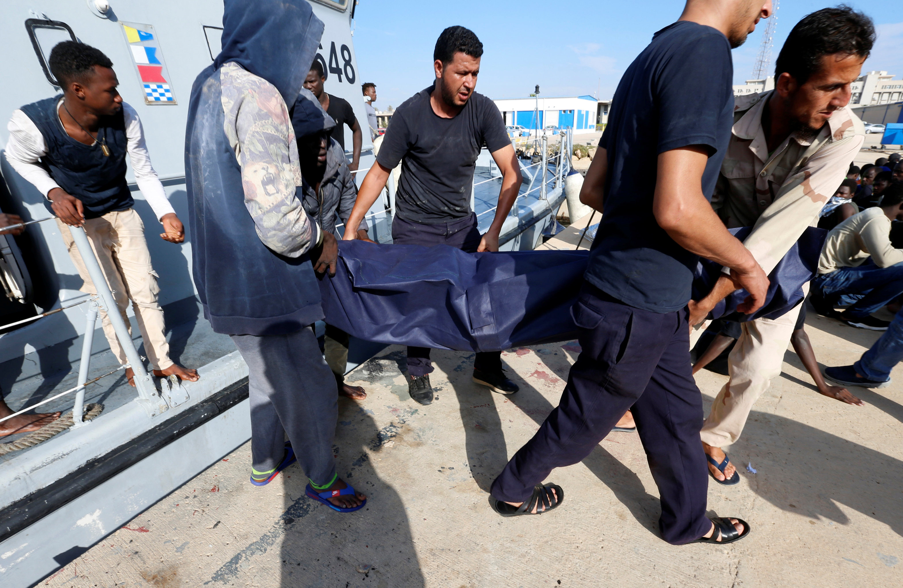 Λιβύη: Ναυάγιο με 5 νεκρούς πρόσφυγες