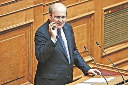 Επιβαρύνσεις έως 25% για τους συνεπείς καταναλωτές της ΔΕΗ