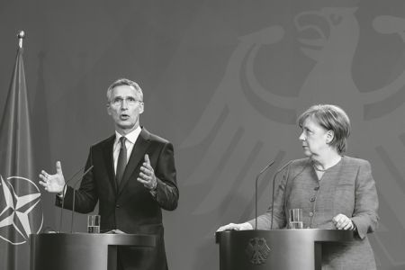 Παιχνίδια με τη… φωτιά