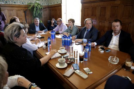 ΑΝΕΛ: Βραχυκύκλωμα με Ρουβίκωνα και σχέδιο αποσταθεροποίησης