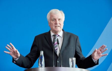 Γερμανία: Την 1η Ιουλίου κρίνουν οι σύμμαχοι της Μέρκελ τη συμφωνία