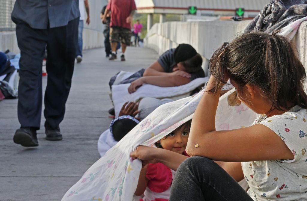 ΗΠΑ: Προετοιμασίες σε στρατιωτικές εγκαταστάσεις για φιλοξενία μεταναστών