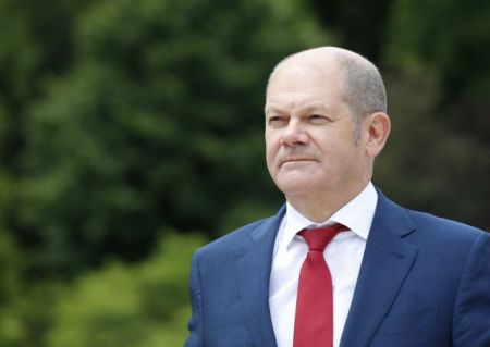 Σολτς: Το ευρώ είναι μη αναστρέψιμο