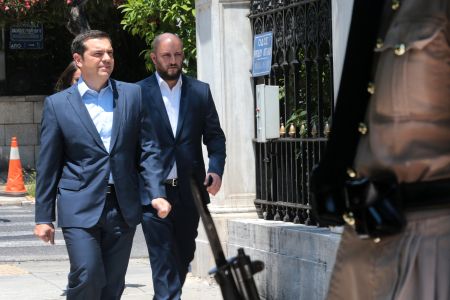 Από την  διαγραφή του χρέους στην επιμήκυνση