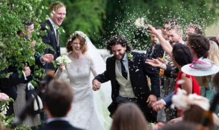 Παντρεύτηκε ο «Τζον Σνόου»