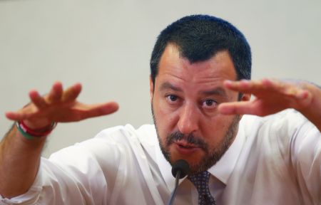 Σαλβίνι: Νέα λεκτική επίθεση κατά του Μακρόν