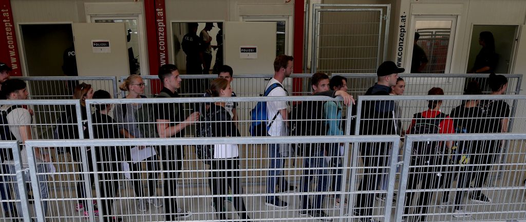 Αυστρία: Μέτρα για να προστατεύσει τα σύνορά της