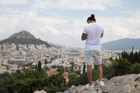 Κουντουρά καλεί επενδυτές να αξιοποιήσουν τη δυναμική του ελληνικού τουρισμού