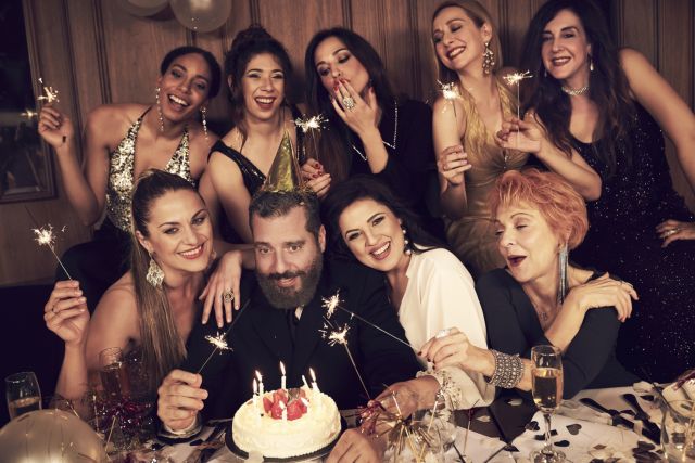 H «Παρέα» κάνει πάρτι στο Ηρώδειο!