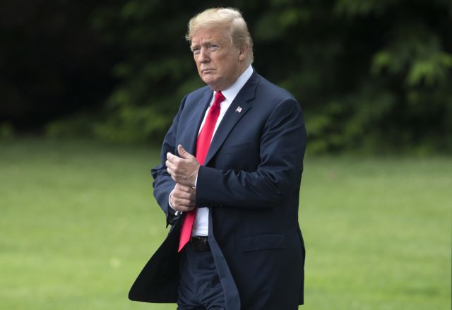 Διαδικτυακά πυρά εναντίον Τραμπ: #Γιατι δεν το κατήγγειλα