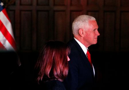 Tsipras, US Vice President Mike Pence discuss FYROM accord