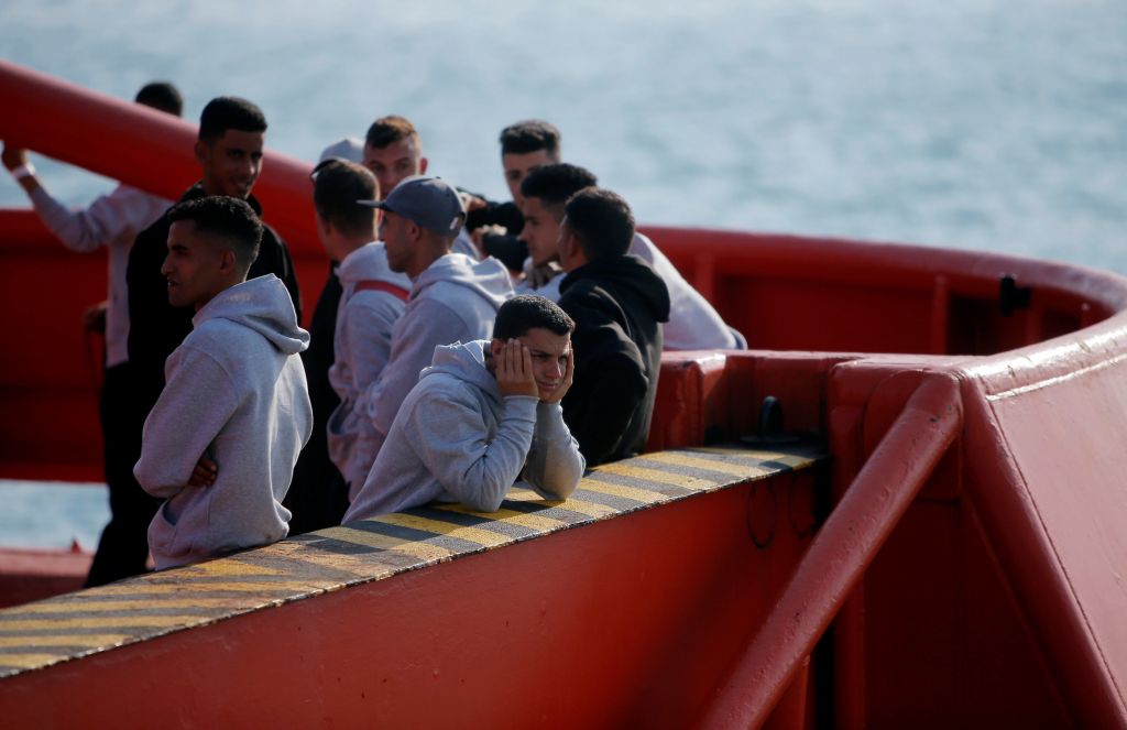 Ισπανία: Πλοίο με μετανάστες κατευθύνεται στη Βαρκελόνη