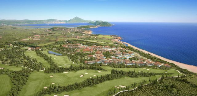 Νέα γήπεδα γκολφ και πολυτελείς βίλες στο «Costa Navarino»