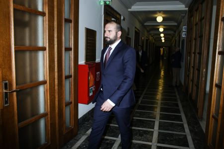Τζανακόπουλος για ρώσους διπλωμάτες: Οχι σε συμπεριφορές που παραβιάζουν το διεθνές δίκαιο
