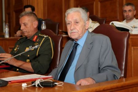 Κουβέλης: Δεν εκχωρούμε κυριαρχικά δικαιώματα ούτε κατ΄ ελάχιστο