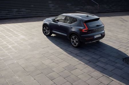 Volvo XC40: στην Ελλάδα οι νέες εκδόσεις Τ3 και D3