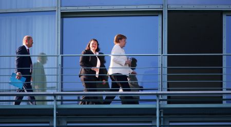 Αντιδρά στη δημιουργία κλειστών κέντρων προσφύγων το SPD