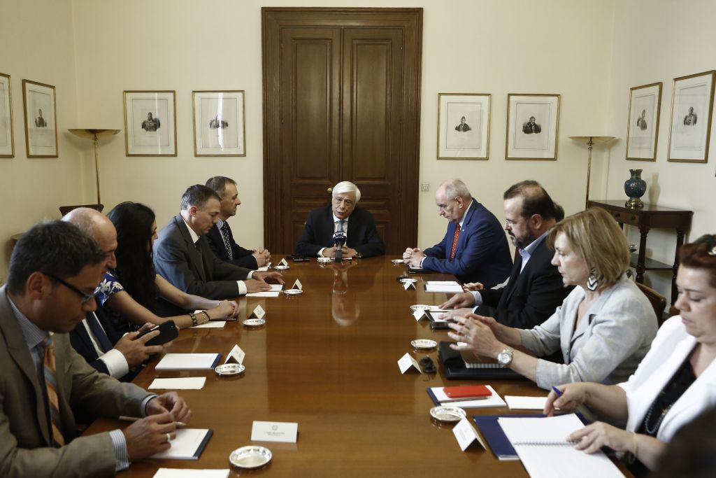 Παυλόπουλος: Ενωμένες οι δημοκρατικές δυνάμεις στα εθνικά θέματα