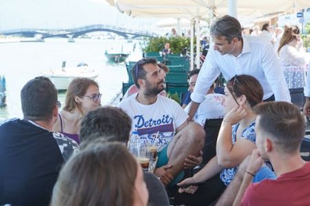 Ο Κυριάκος ανακαλύπτει τη… Λευκάδα