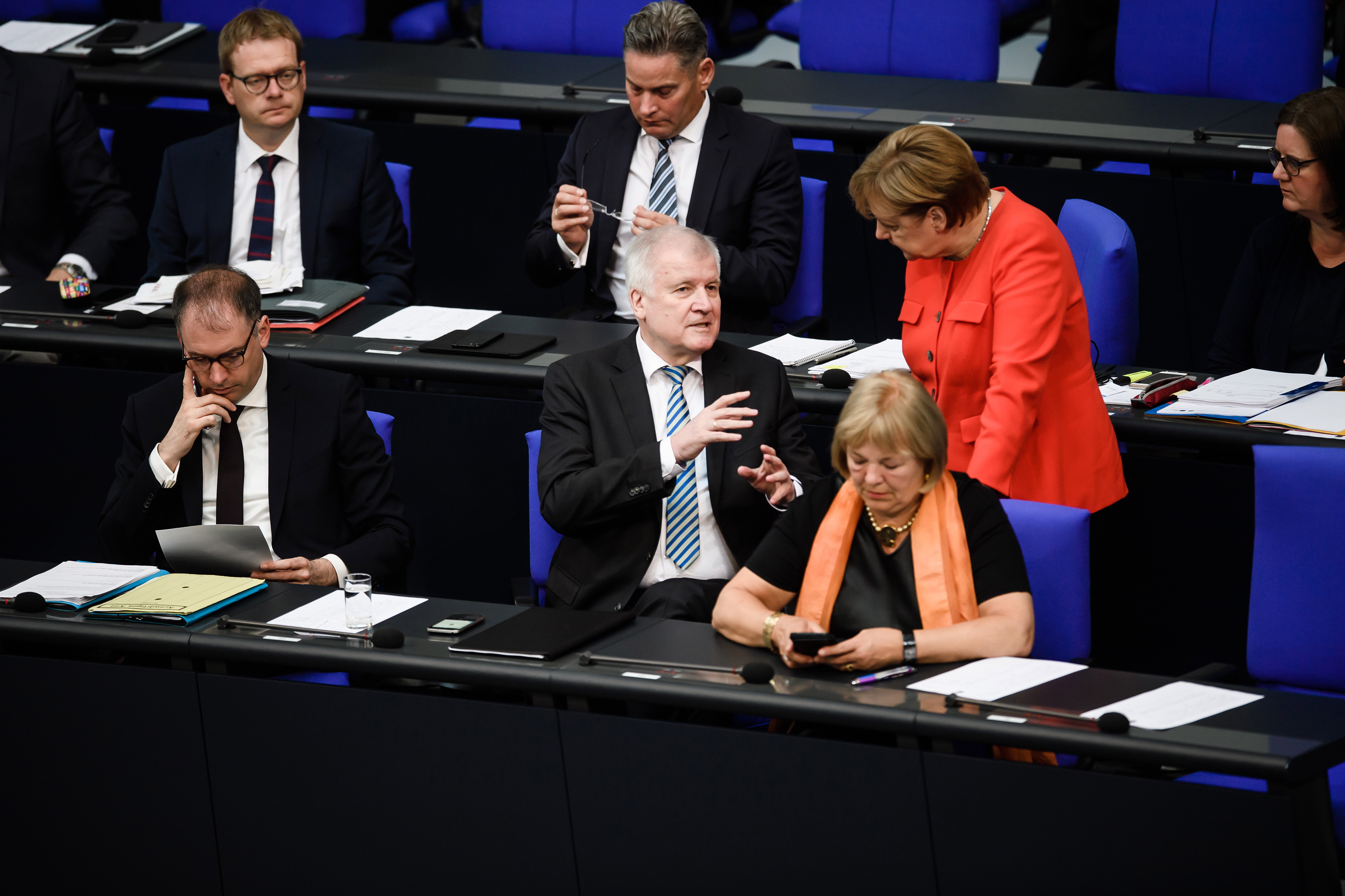 Γερμανία – Ζεεχόφερ: Το SPD θα στηρίξει τη συμφωνία CDU – CSU