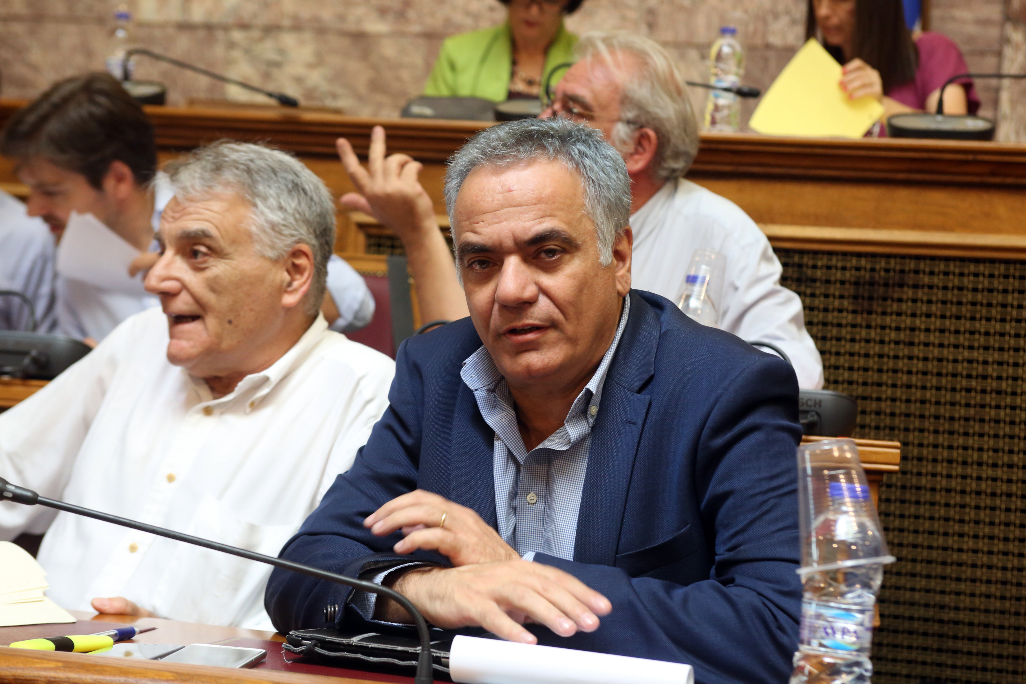 Δέσμευση Σκουρλέτη για την ψήφο των Ελλήνων του εξωτερικού