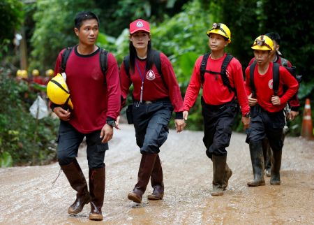 Ταϊλάνδη:Σε εξέλιξη από το πρωί η επιχείρηση διάσωσης των εγκλωβισμένων παιδιών