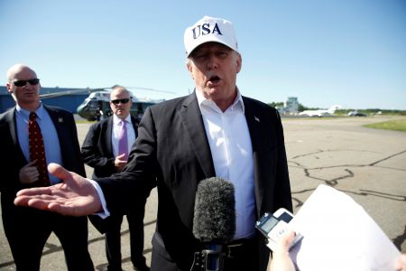 Τραμπ: Απομακρύνεται από ενδεχόμενη κατάθεση στον ανακριτή Μάλερ