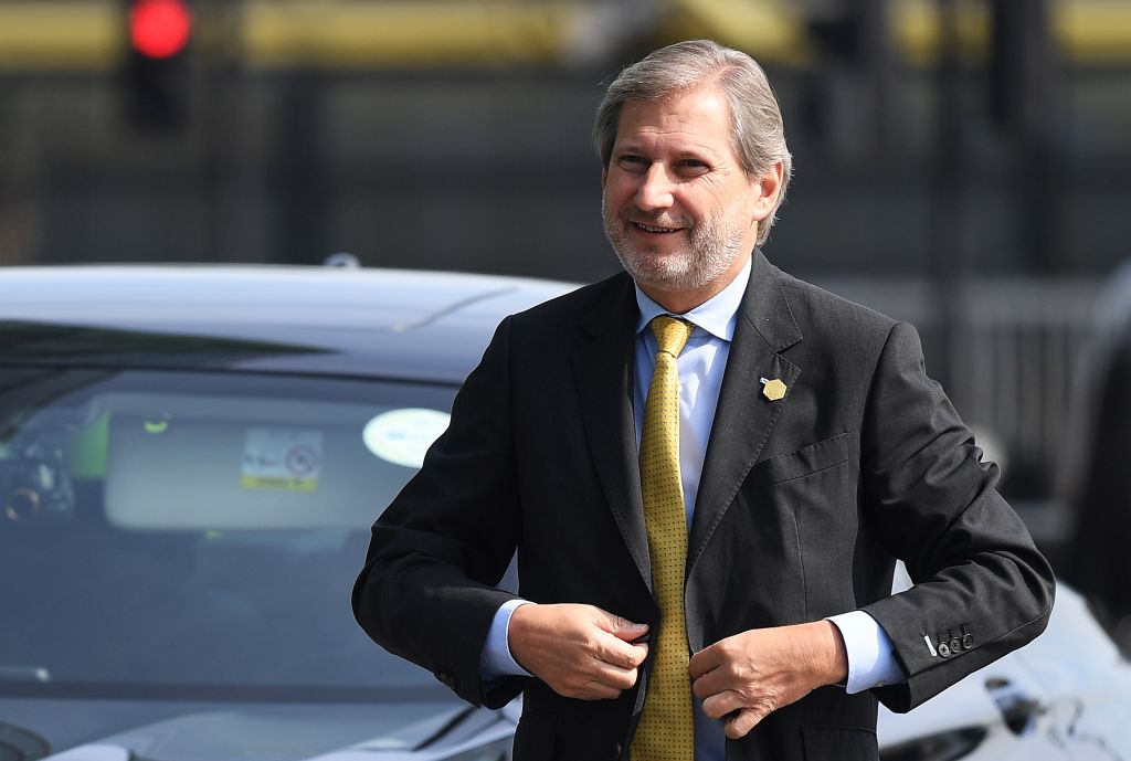 Χαν για ελληνοαλβανικά σύνορα: Λυπάμαι που παρεξηγήθηκαν τα λεγόμενά μου