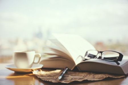 Ξένη λογοτεχνία: Μια μαύρη Παρθένος στον υπόκοσμο της Κούβας