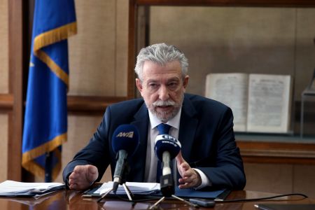 Κοντονής: Οι μεταγωγές Κουφοντίνα-Ξηρού δεν έχουν σχέση με την έκτιση των ποινών