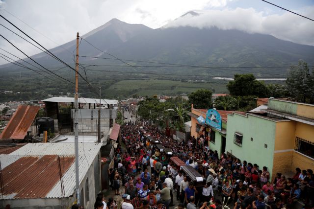 Γουατεμάλα: Νέες εκρήξεις στο ηφαίστειο Φουέγο