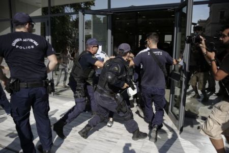Οι συγγενείς Ζέμπερη στράφηκαν κατά του κατηγορουμένου για το φόνο της