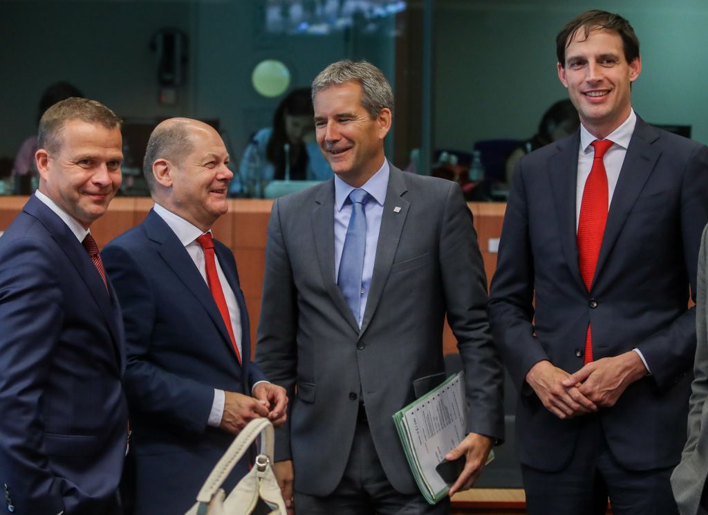 Stop Σολτς στην εκταμίευση της τελευταίας δανειακής δόσης