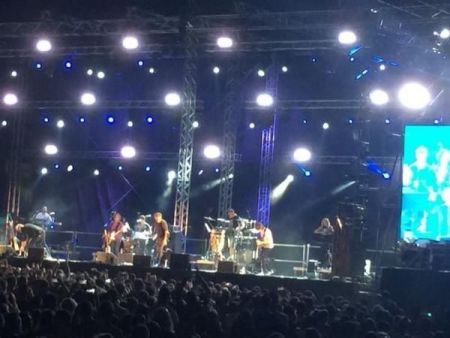 Πυξ Λαξ στο ΟΑΚΑ – 30 χρόνια σε μία συναυλία