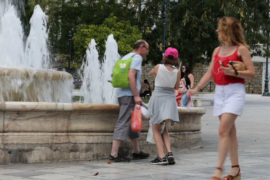 Ανεβαίνει η θερμοκρασία: Έως 36 βαθμούς